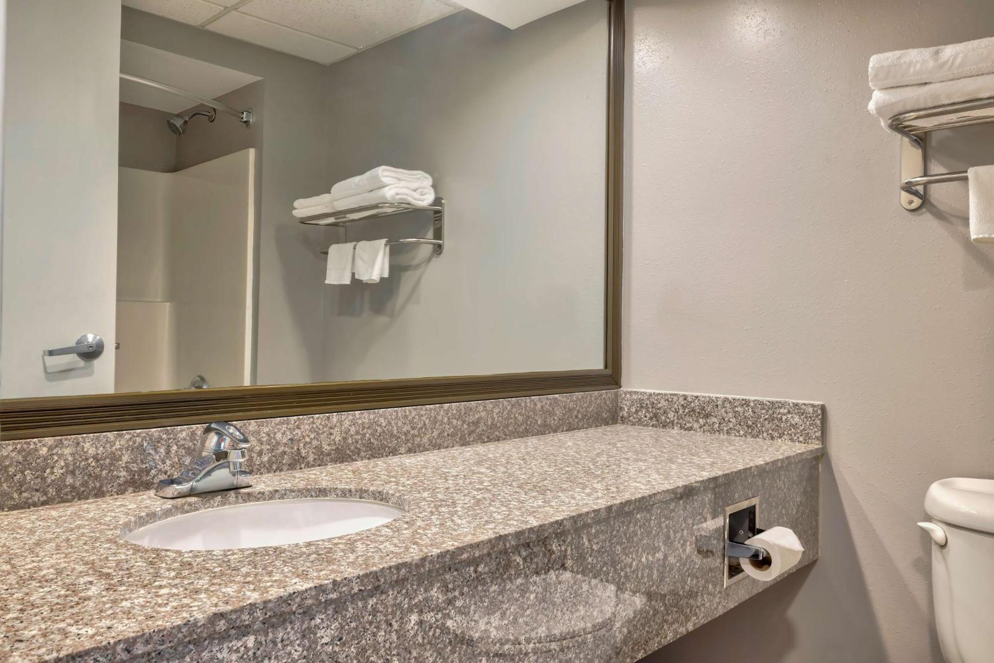 Motel 6 Bethel, Ct - Danbury Dış mekan fotoğraf