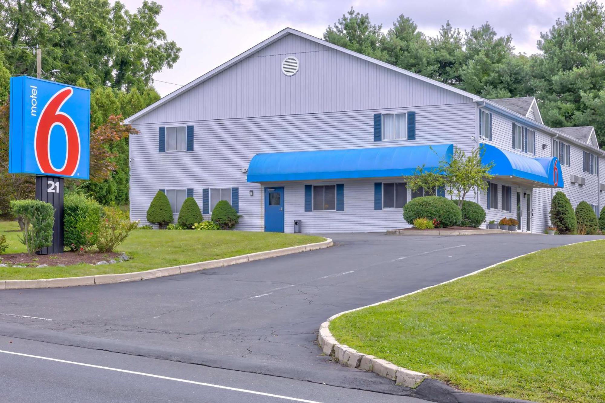 Motel 6 Bethel, Ct - Danbury Dış mekan fotoğraf